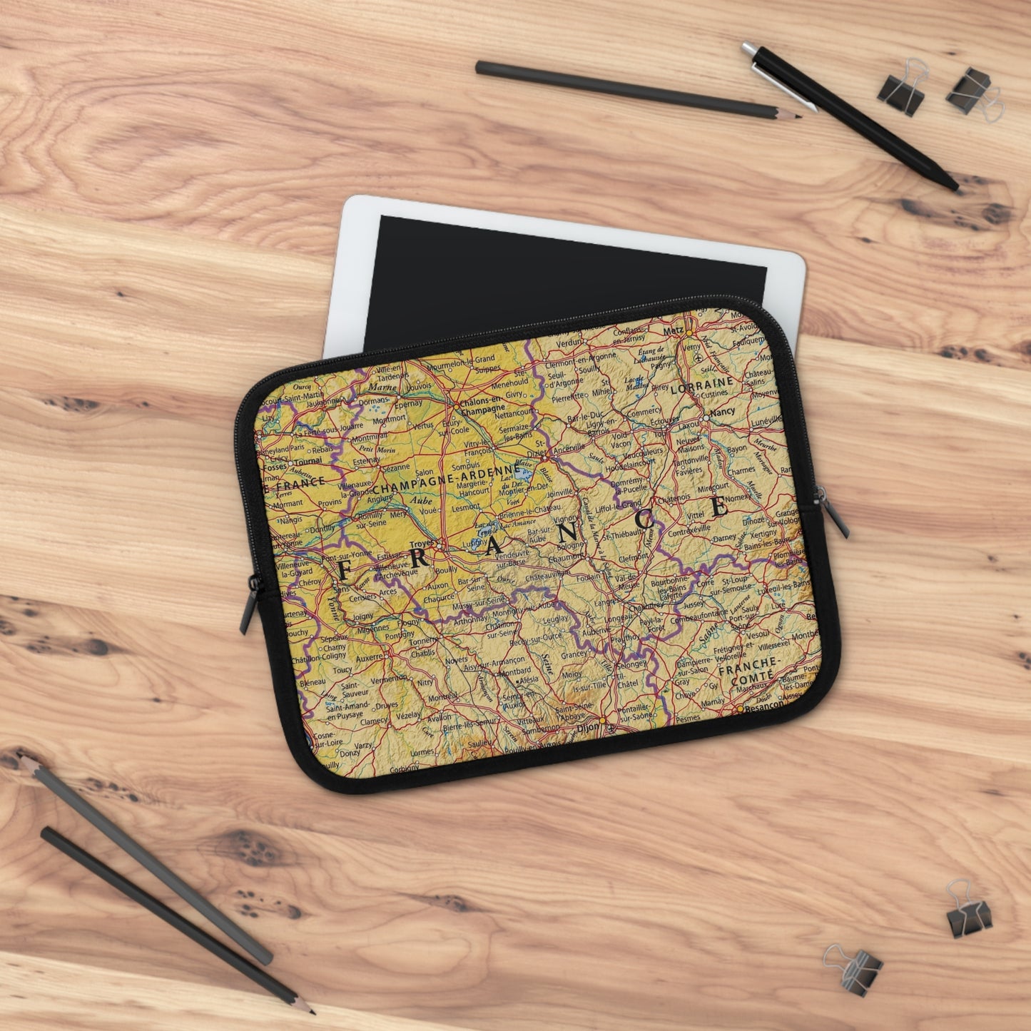Hoes voor laptop en Ipad met Design van Frankrijk kaart